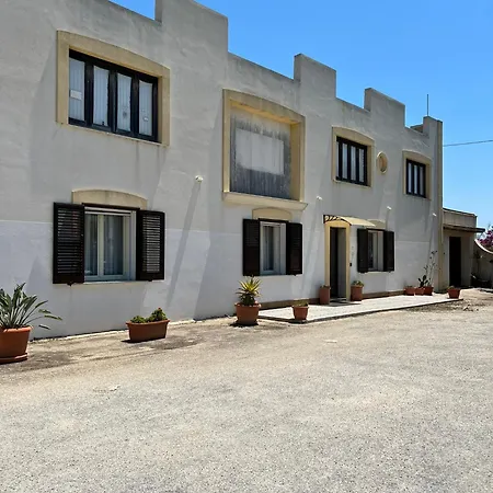 Pensjonat Nzemmula Marsala